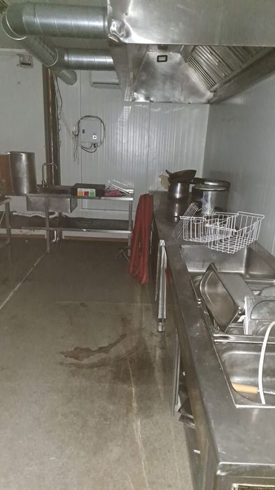 Restaurant din containere 54 mp