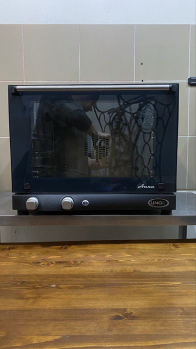 Настольная электропечь UNOX Anna XF 023