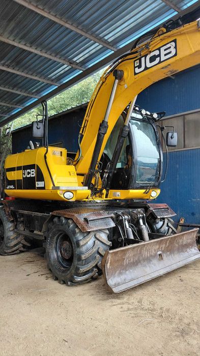 Excavator JCB 145 , an 2011