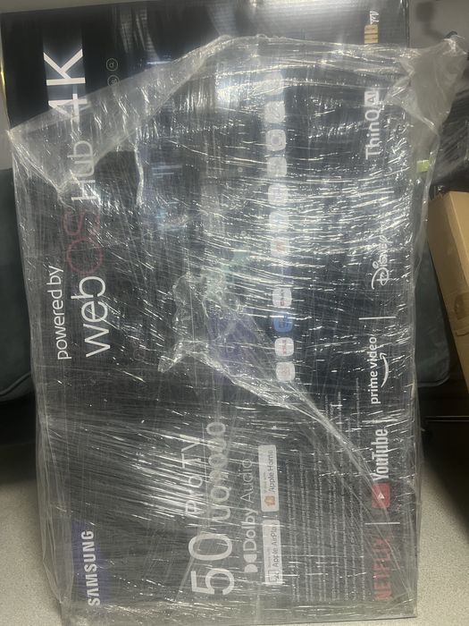 Продам новый телевизор самсунг оригинал