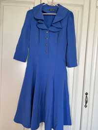 Голубое , красивое платье . Размер 44 . Цена -5.500 тг