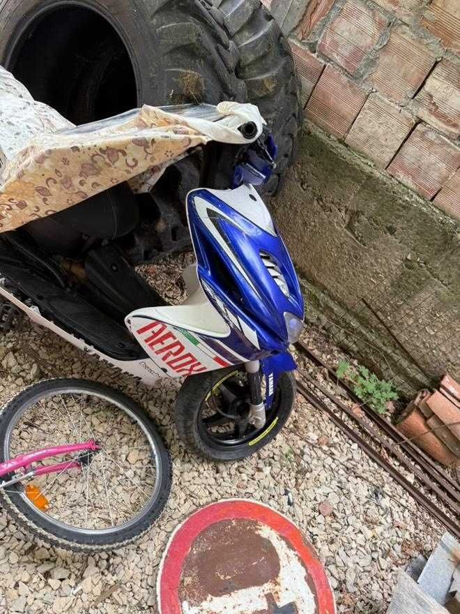 СПЕШНО! 5200 ЛВ Мотори Aerox 50cc, Honda 125cc, Yamaha YZ 250 2T