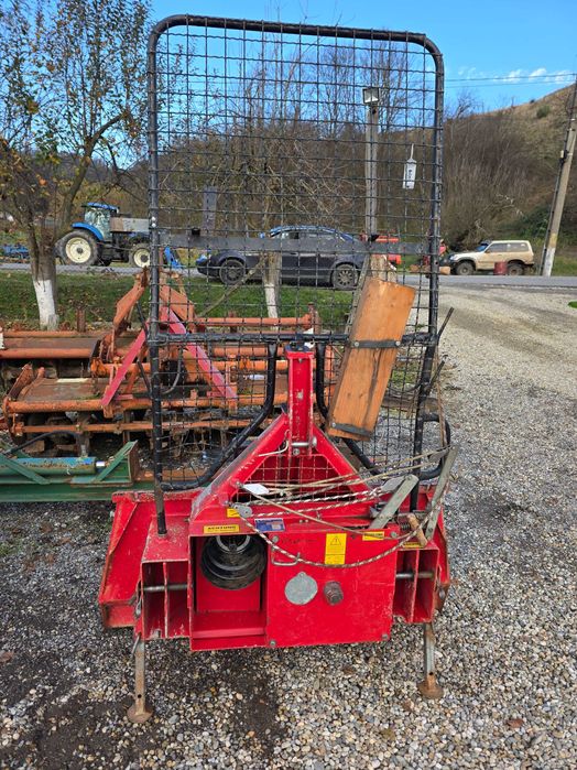 Troliu forestier in tiranti la tractor TAJFUN 4t cu piese originale