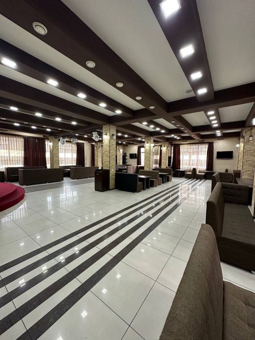 Кафе шароитлари билан 400кв.м