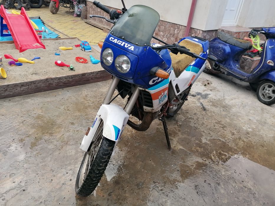 Cagiva Elefant 125 întreg sau piese