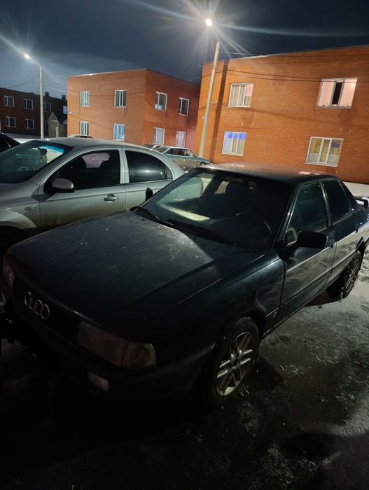 Продам ауди 80 срочно цена 1млн торг