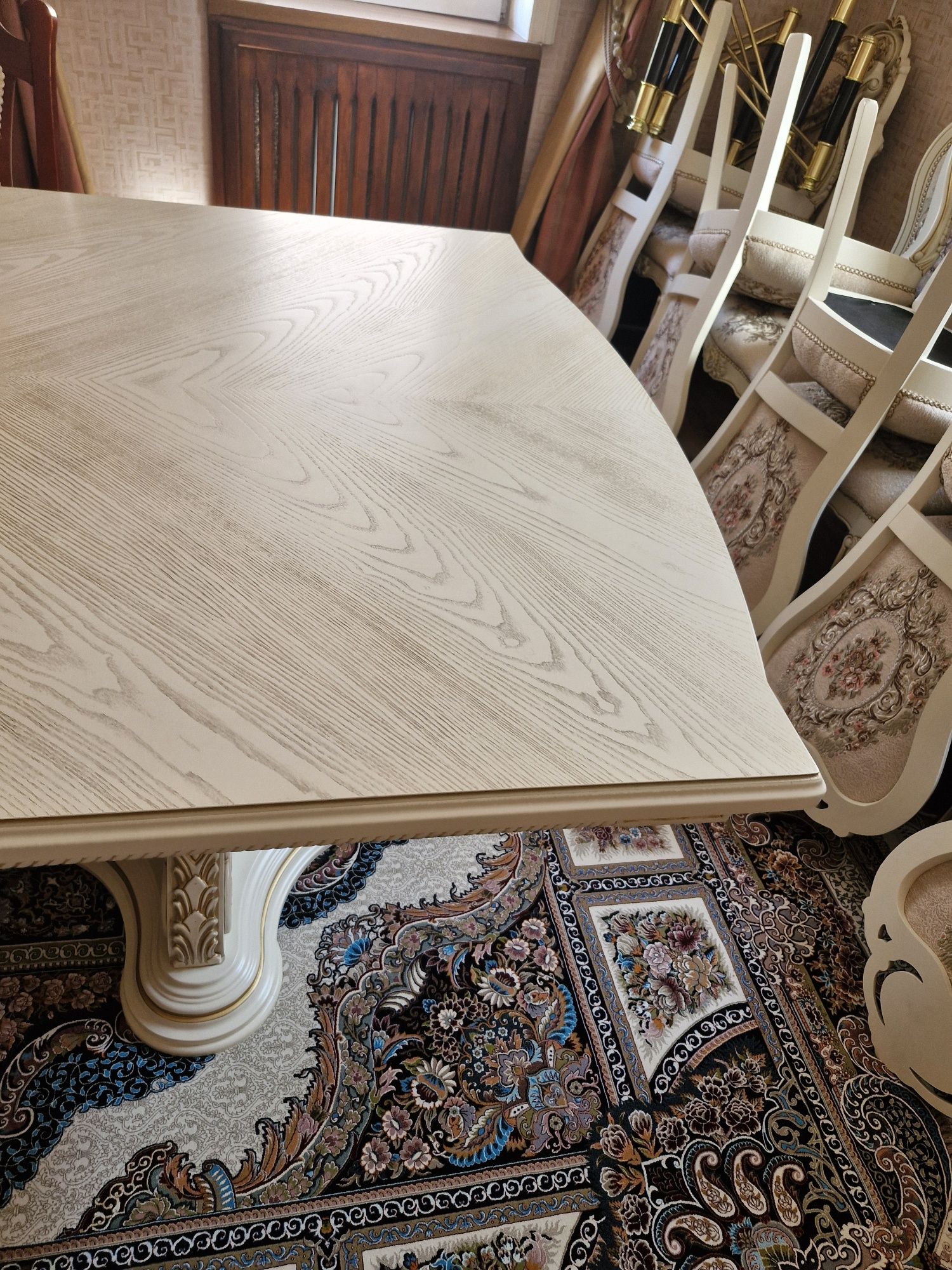 12kisgilik Stol stul komplekt sotiladi