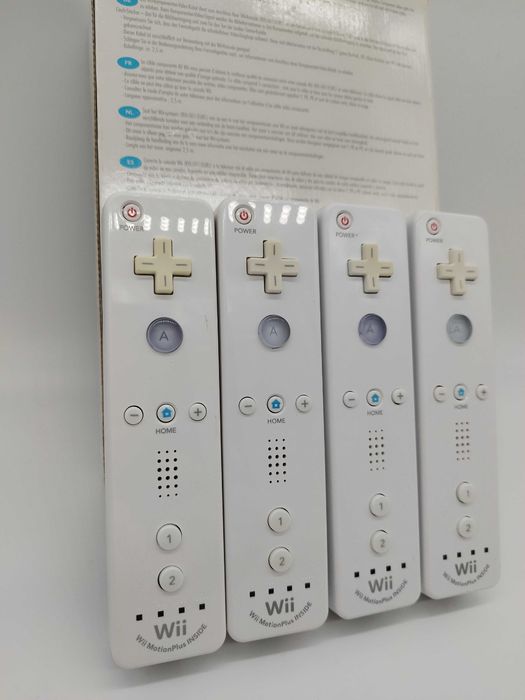 Оригинален Nintendo Wii U Remote Plus - White/ ОТЛИЧНО състояние!
