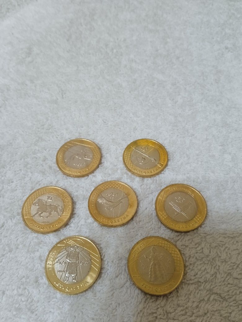Продам монеты новые