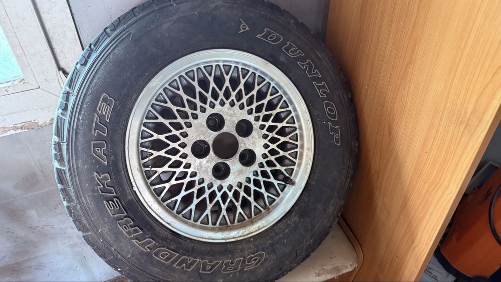 Vand roti jeep cheroche xj set de 5 roti