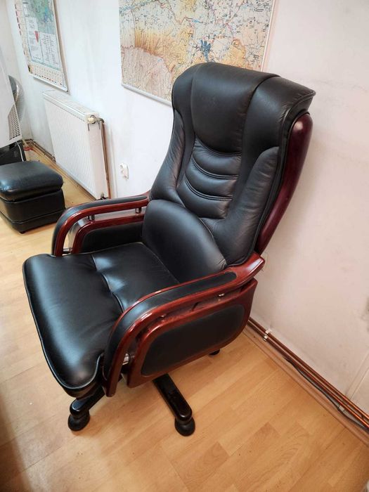 Mobilier Birou, Scaun Directorial