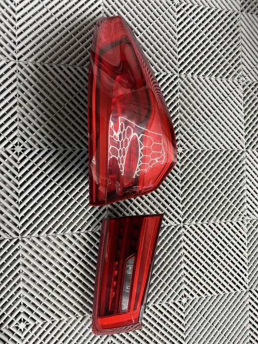 Stopuri triple stop spate BMW G30 originale