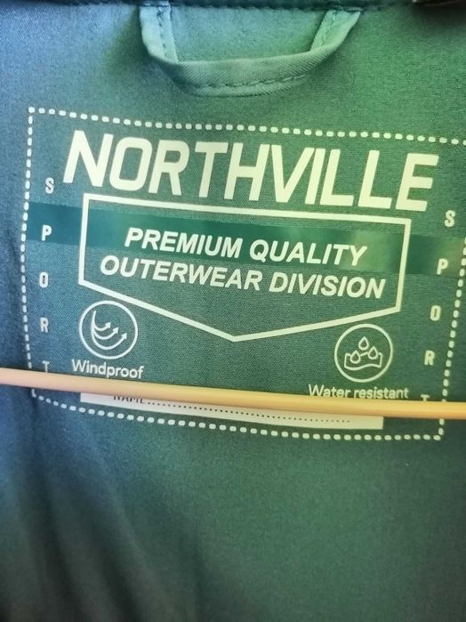 Vând Geaca copii Northhville mărimea 140 9-10 ani