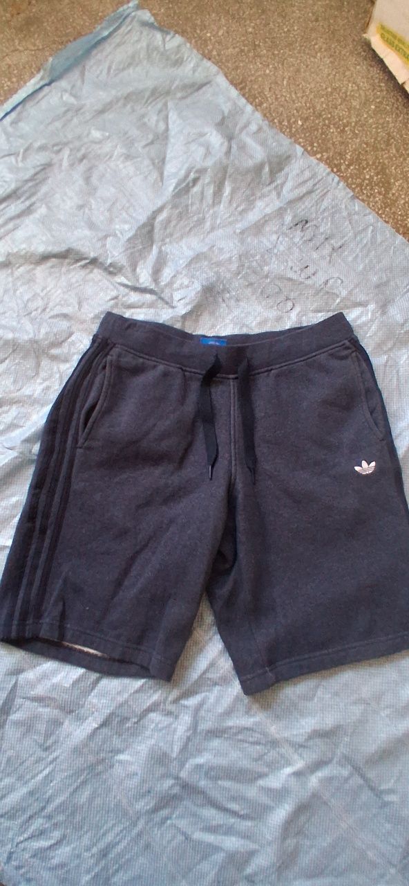 Pantaloni scurți din bumbac adidas mărimea M
