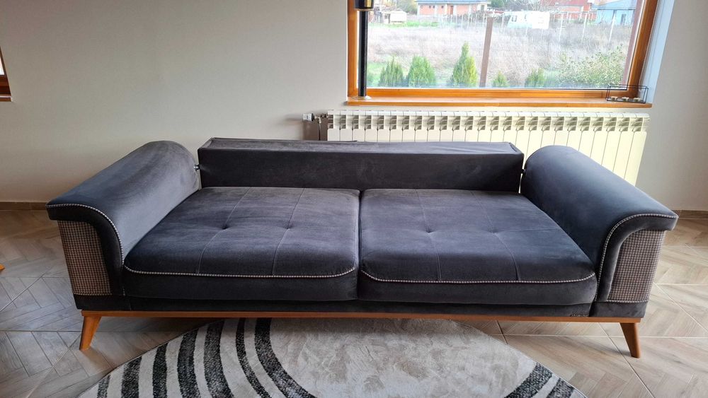 Стилен комплект диван с кресло