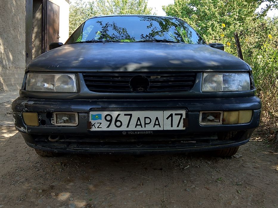 Passat b4 universal