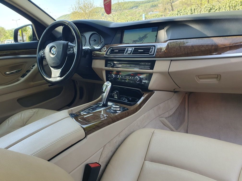 2011 Bmw 520d 184 cp Avertizare unghi mort trapa