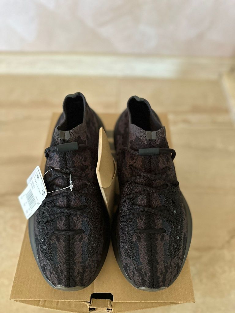 Yezzy Boots 380  New