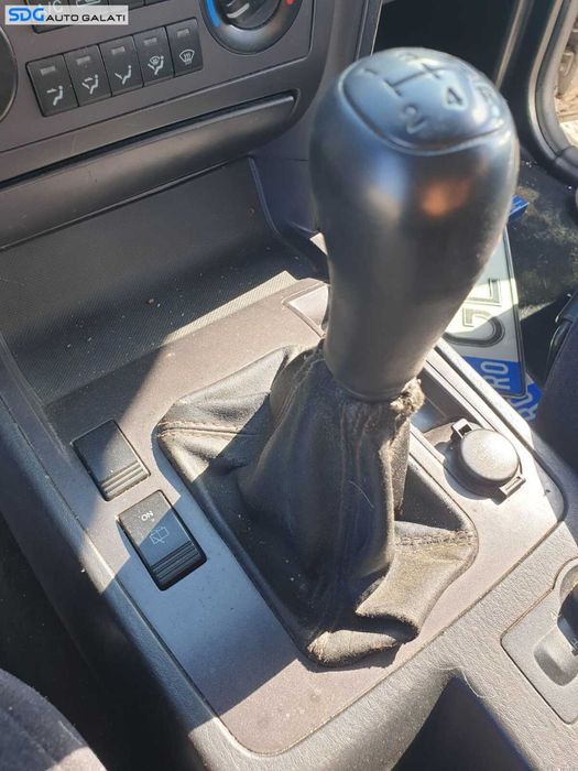 Nuca Piele Cu Manson Cutie Manuala Hyundai Terracan 2001 - 2007 [C2789]