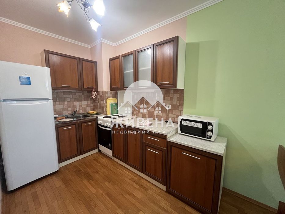 Продава обзаведен 2-стаен апартамент, к.к. Св.Св. Константин и Елена