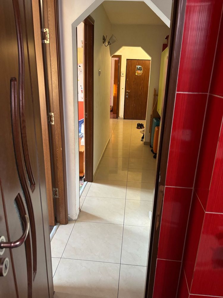 Direct proprietar!!! Vanzare 3 camere  Nicolina ( strada Libertatii )