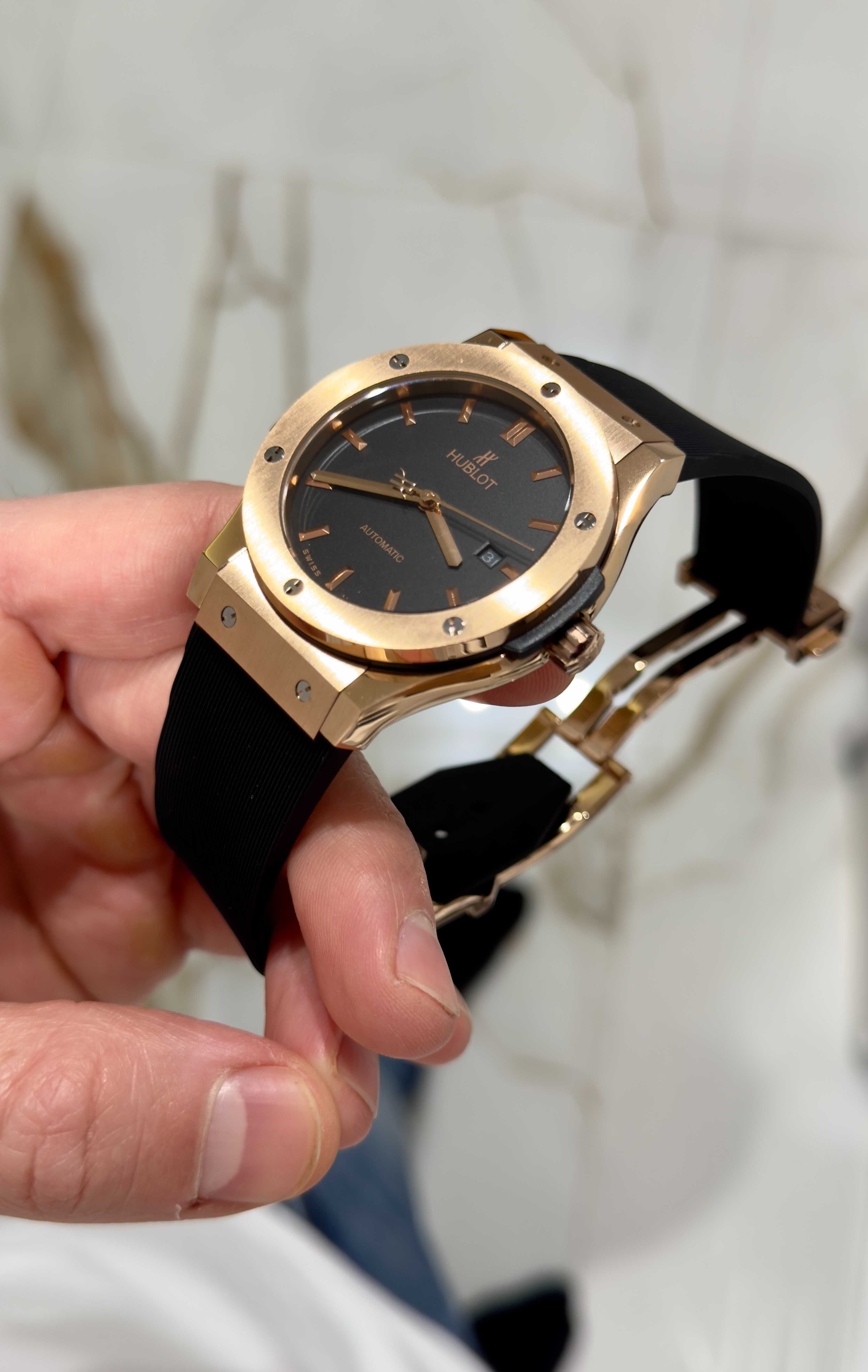 hb classic fusion 42mm gold