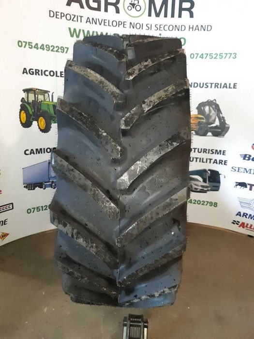 Marca BKT anvelope radiale 650/75R32 noi pentru combina NEW HOLLAND