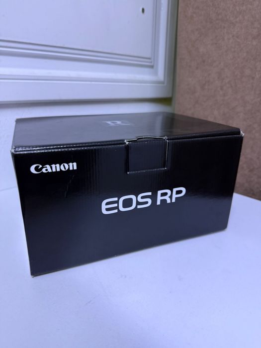 Фотоаппарат Canon EOS RP Body В идеальном состоянии ! Кэш-Маркет !