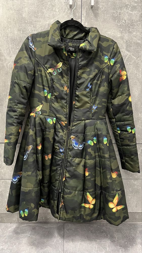 Яке на марката NIKOLE Collection