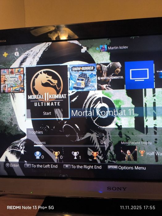 Продавам Playstation 4pro 1TB