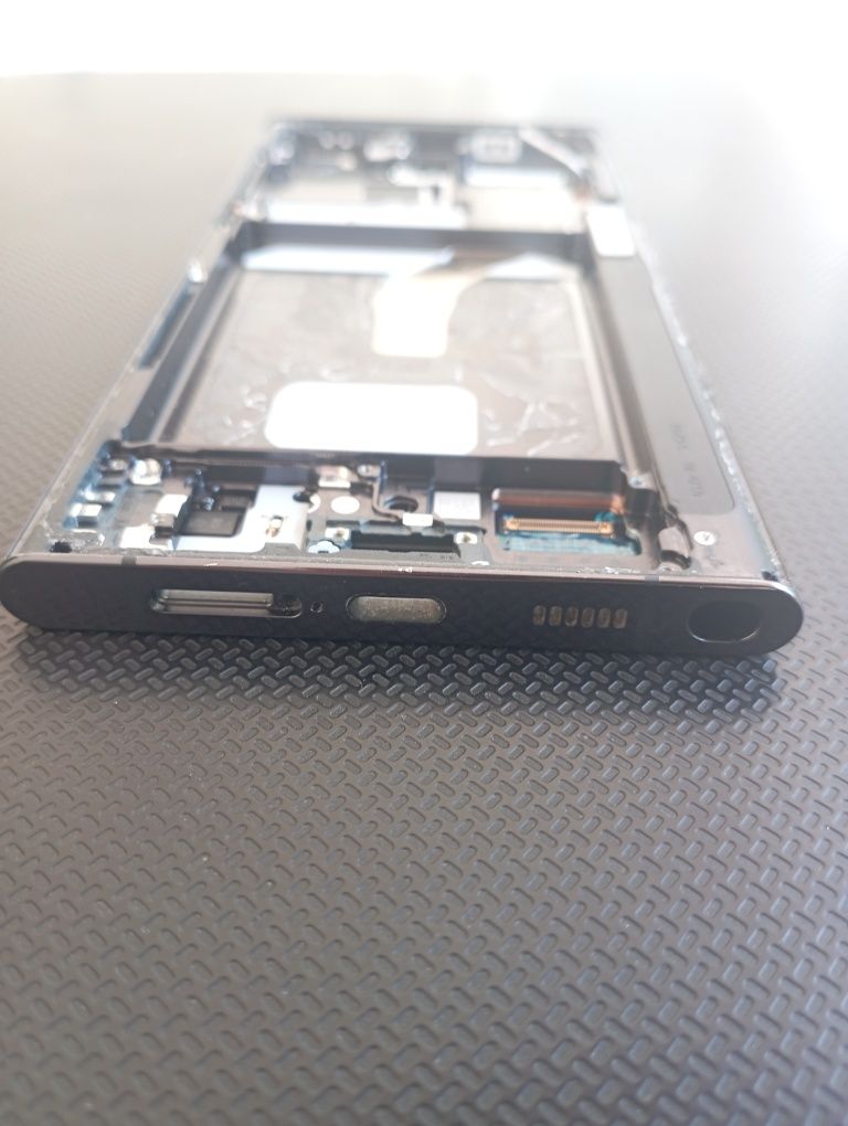 S22 ultra display ekran
