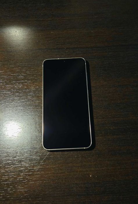 Samsung Galaxy S23 5G, 256GB-  aproape nou, stare excelentă
