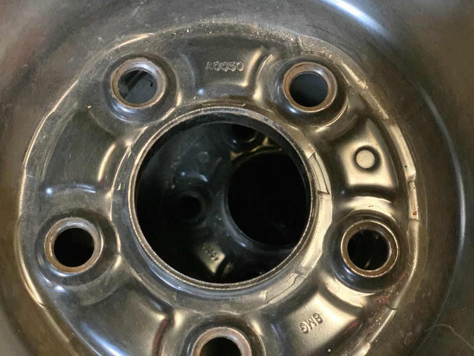 Anvelope Iarna 205/55R16 cu Jante Tabla (Otel)