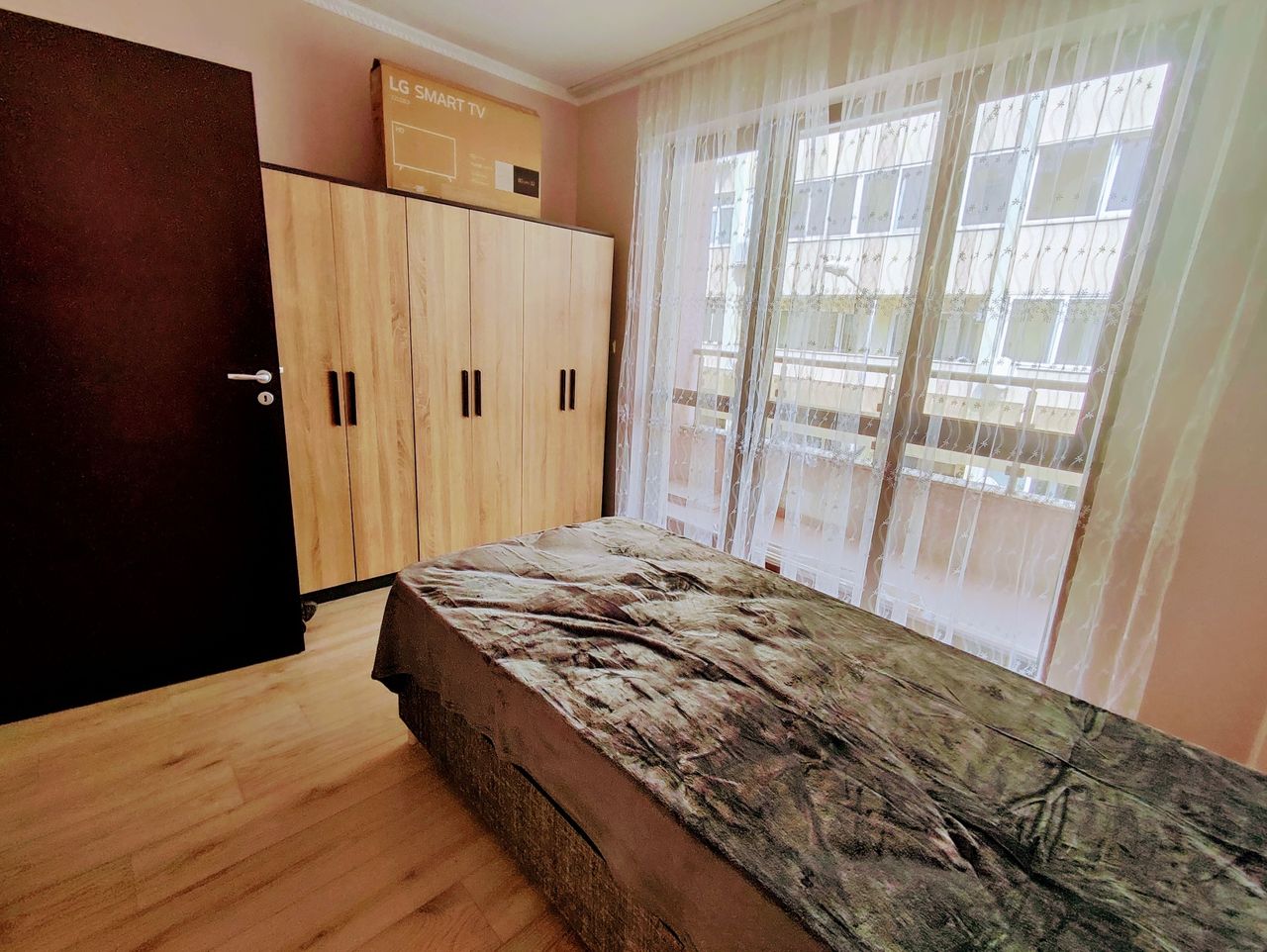 Дава се под наем Тристаен апартамент в Варна, Колхозен пазар - 90 кв.м за 637.5 € - Снимка #5
