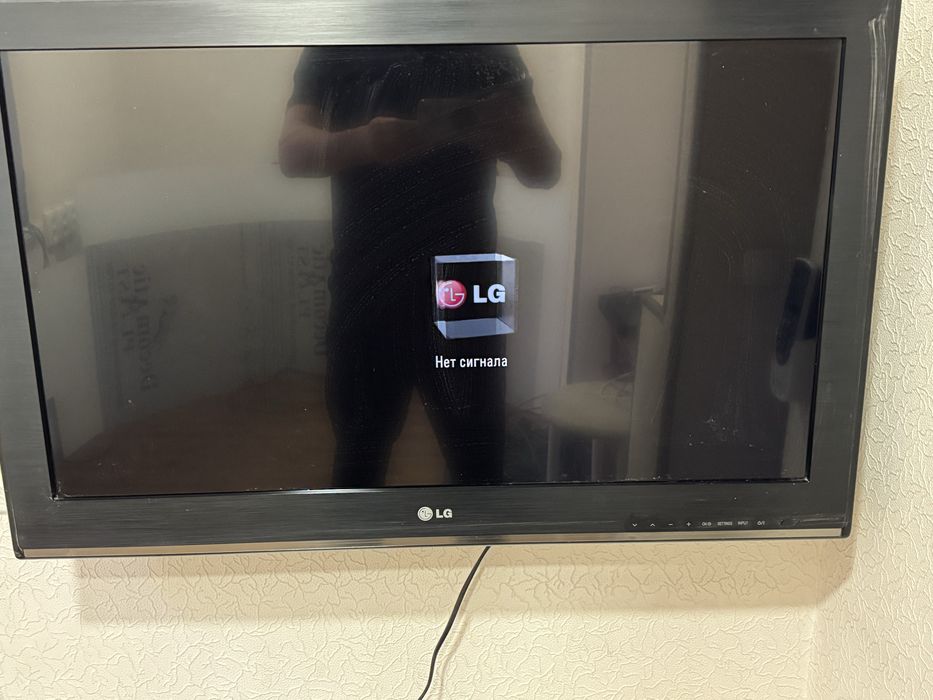 Телевизор LG б/у диогональ 40 в хорошем состоянии
