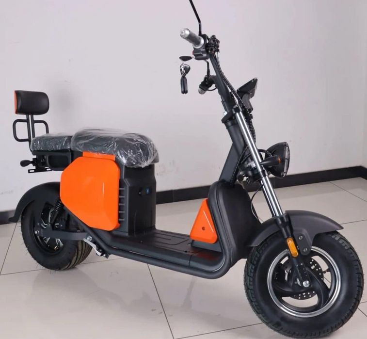 Scuter electric nou sigilat
