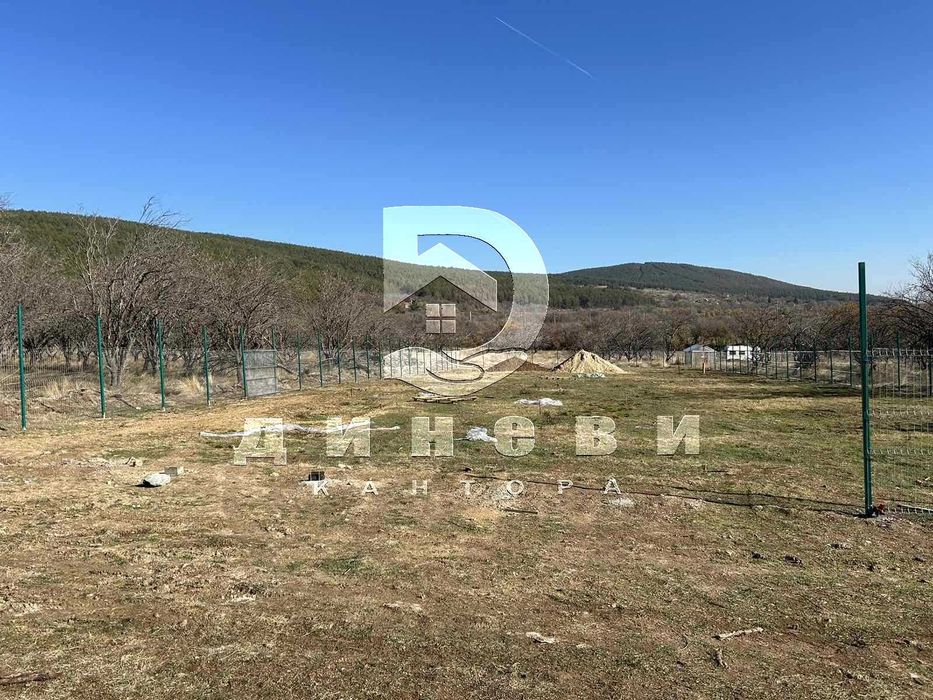 Продава се Парцел в Стара Загора, м-т Беш Бунар - 1524 кв.м за 35 €/кв.м - Снимка #1