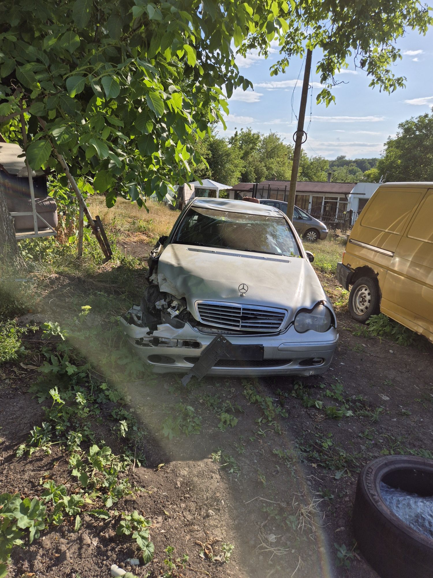 Mercedes w203 320 бензин