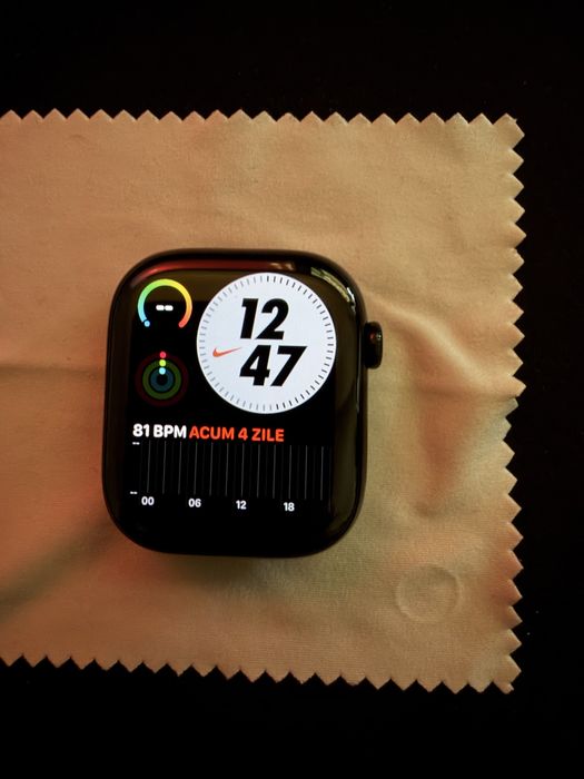 Apple Watch series 11, 46 mm, aluminium case, GPS + Cellular.