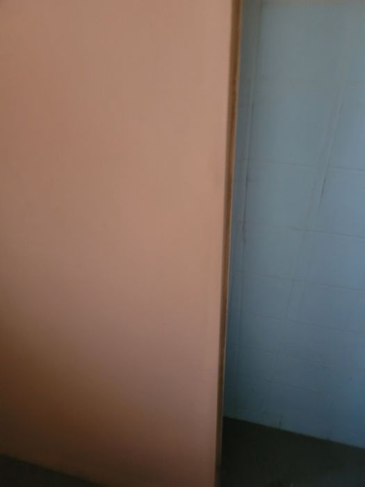 Интериорни врати 200 / 85 см ,  6 броя.