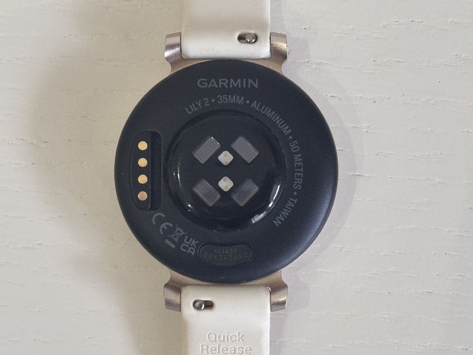 Garmin Lily 2 + 12 huse si curele