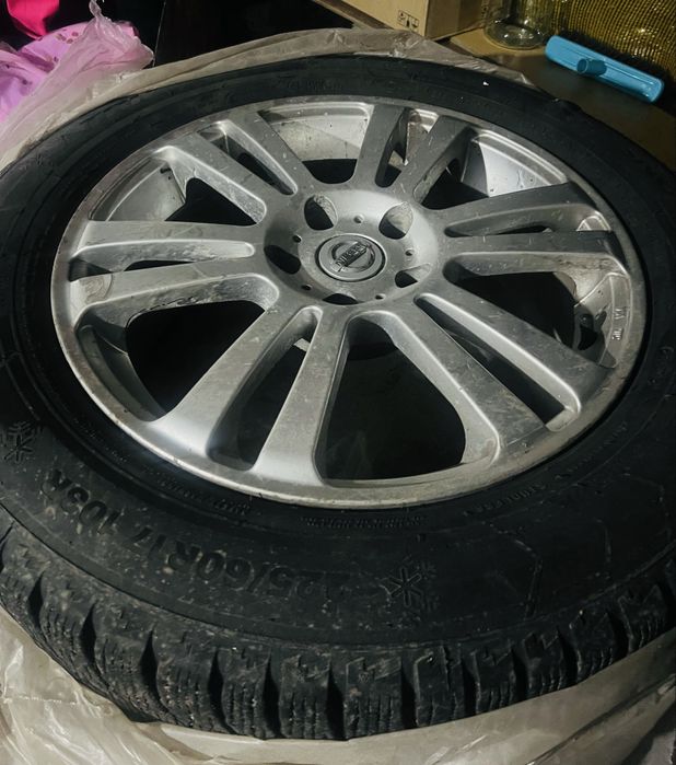 Продам зимнюю резину Triangle с дисками