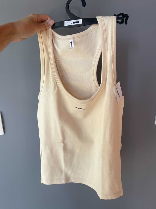 миумиу миу топ потник памук памучен беж бежов miumiu miu тениска летен