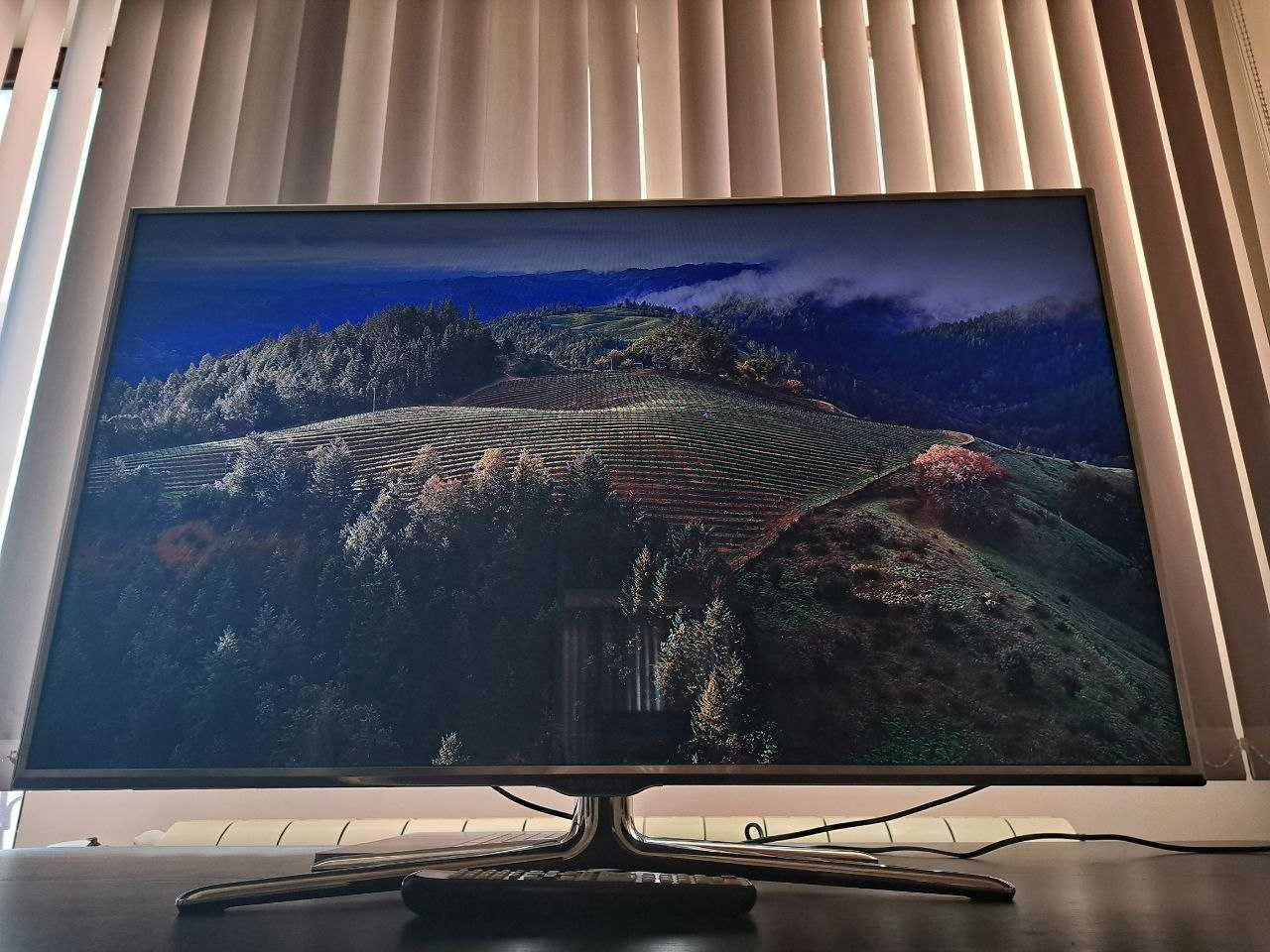 Телевизор Samsung 40" D8000 Series Full HDLED UE40D8000 с лека повреда