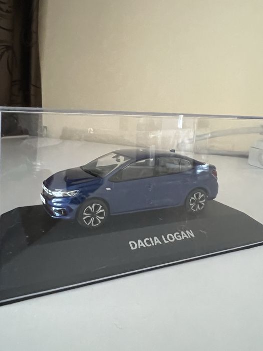 Macheta logan 3 jucarie