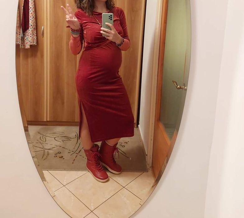 Rochita eleganta gravida