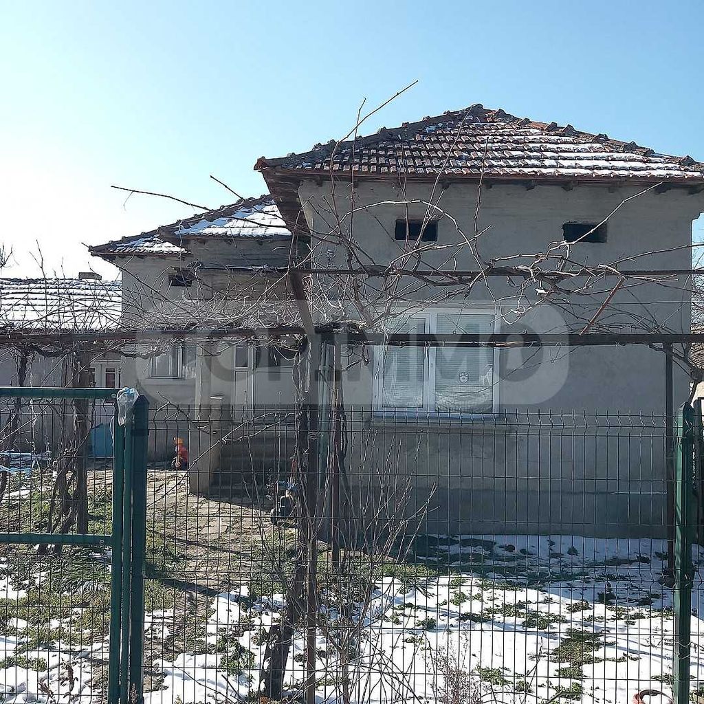 Продава се Къща в с. Нова Камена, Област Добрич - 90 кв.м за 444 €/кв.м - Снимка #3