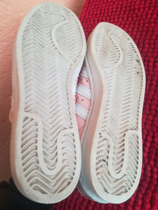 Adidas Superstar piele nr 39,5 damă