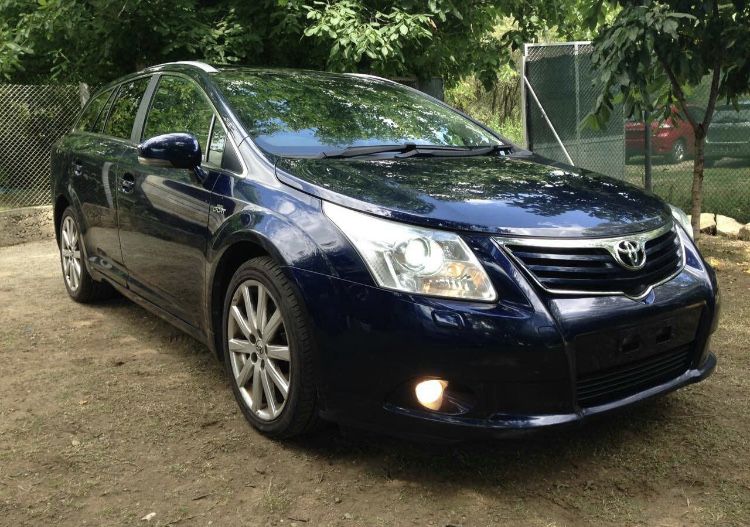 Тойота Авенсис Т27/Toyota avensis 2010г 2.2D-CAT 150кс/ НА ЧАСТИ