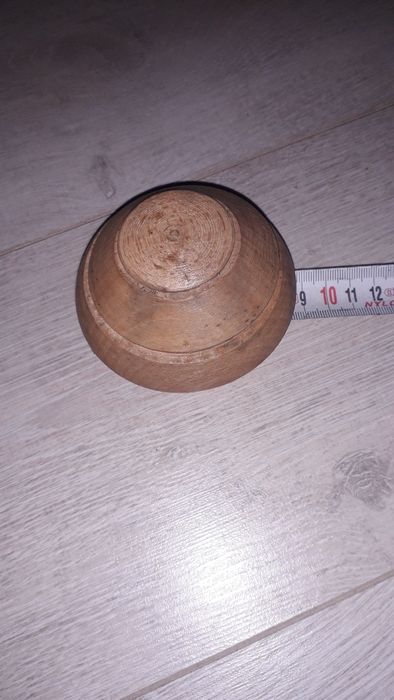 Стари дървени солници за сол и самардала